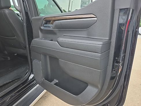 Used 2024 Chevrolet Silverado 1500 LT w/ Leather Package AWD/4WD image 91