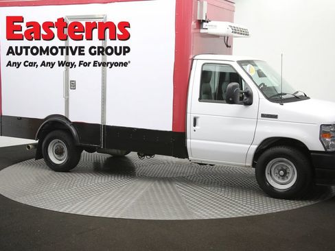 Used 2023 Ford E-350 and Econoline 350 Super Duty w/ Power Windows & Locks Group RWD image 46