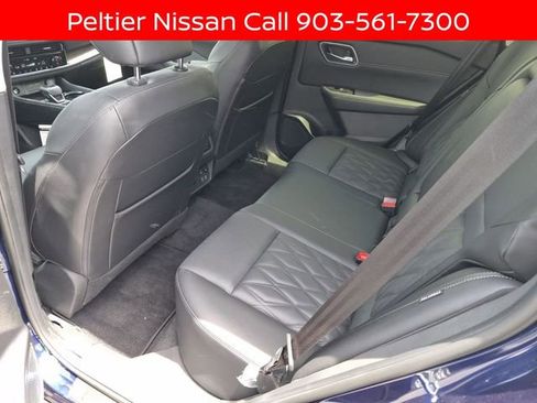 New 2026 Nissan Rogue Platinum w/ Platinum Premium Package AWD/4WD image 12