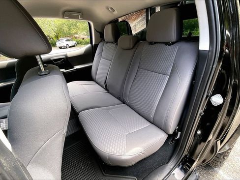 Used 2023 Toyota Tacoma SR5 RWD image 19