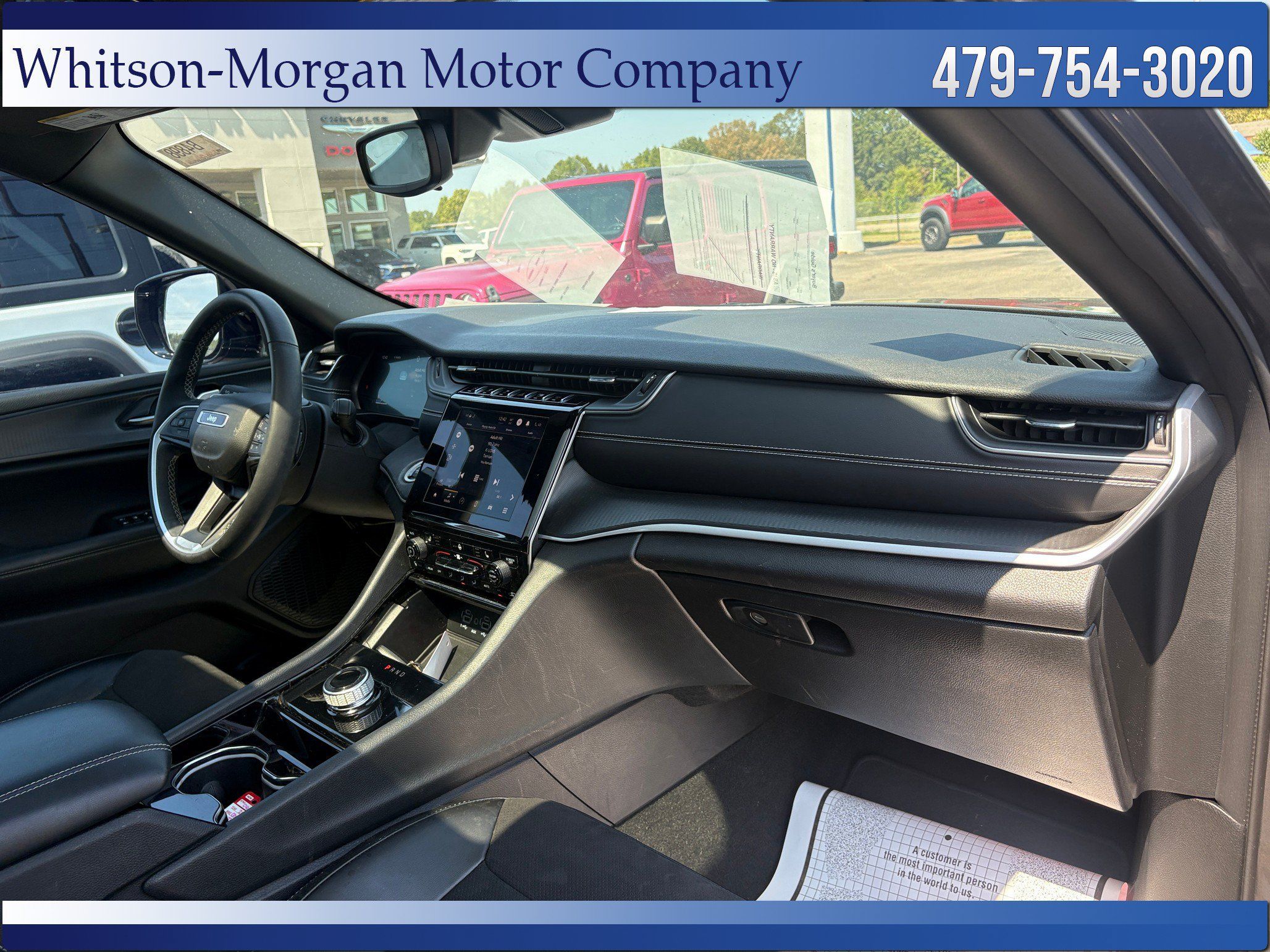 Used 2023 Jeep Grand Cherokee Altitude AWD/4WD image 39