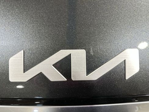 Used 2025 Kia K4 EX image 26