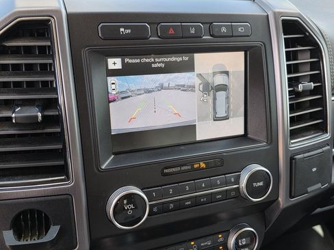 Used 2019 Ford Expedition Platinum image 8