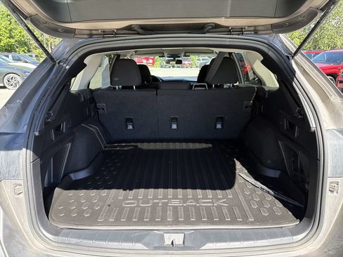 Used 2023 Subaru Outback Premium AWD/4WD image 21
