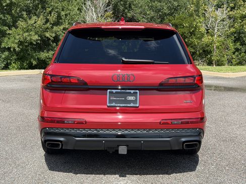 Used 2026 Audi Q7 3.0T Prestige AWD/4WD image 5