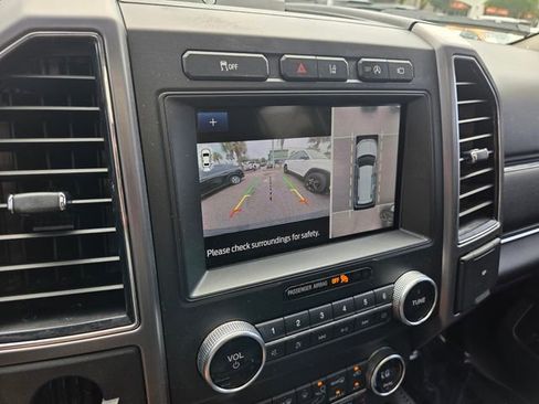Used 2020 Ford Expedition Platinum RWD image 34