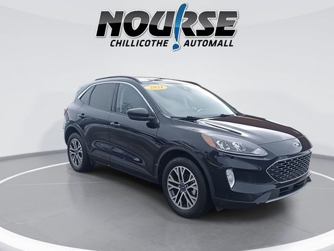 Used 2021 Ford Escape SEL image 2