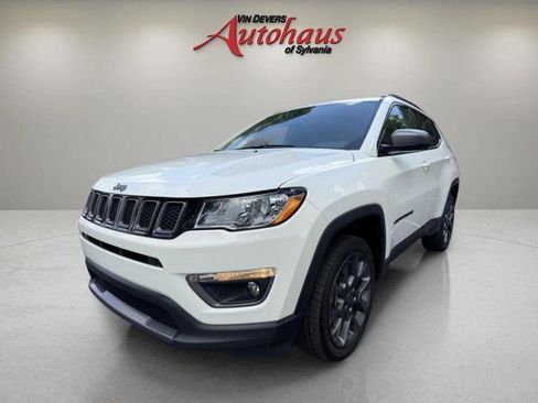 Used 2021 Jeep Compass Latitude AWD/4WD image 3
