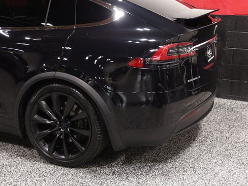 Used 2016 Tesla Model X 90D AWD/4WD image 25