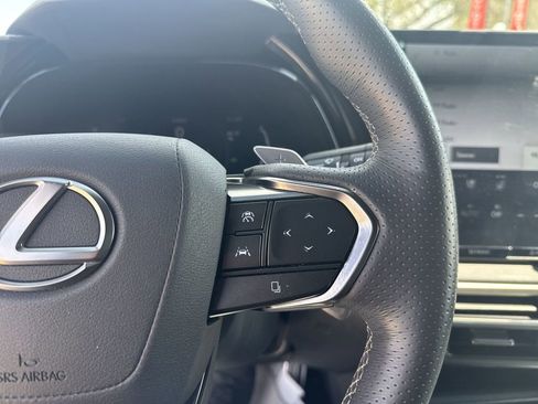 Used 2023 Lexus RX 500h F Sport AWD/4WD image 18