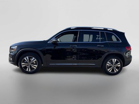 New 2026 Mercedes-Benz GLB 250 image 2