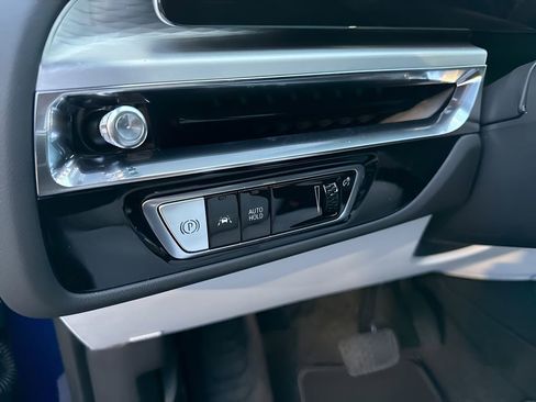 New 2025 Cadillac Lyriq Sport image 19