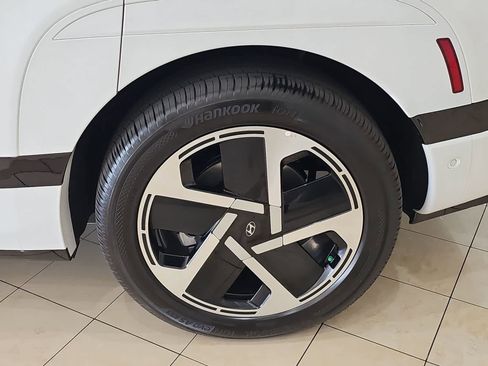 New 2026 Hyundai Ioniq 9 SEL AWD/4WD image 12