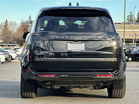 New 2025 Land Rover Range Rover SE AWD/4WD image 11