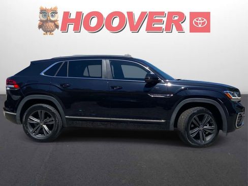 Used 2022 Volkswagen Atlas Cross Sport SEL R-Line AWD/4WD image 2