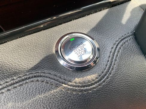 Certified 2024 Lincoln Navigator L Reserve AWD/4WD image 25