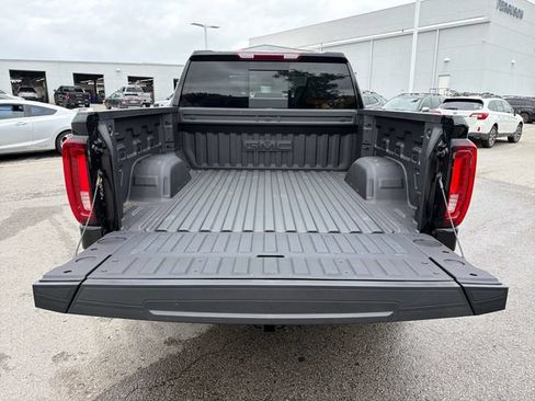 New 2026 GMC Sierra 1500 SLT w/ SLT Premium Plus Package AWD/4WD image 24