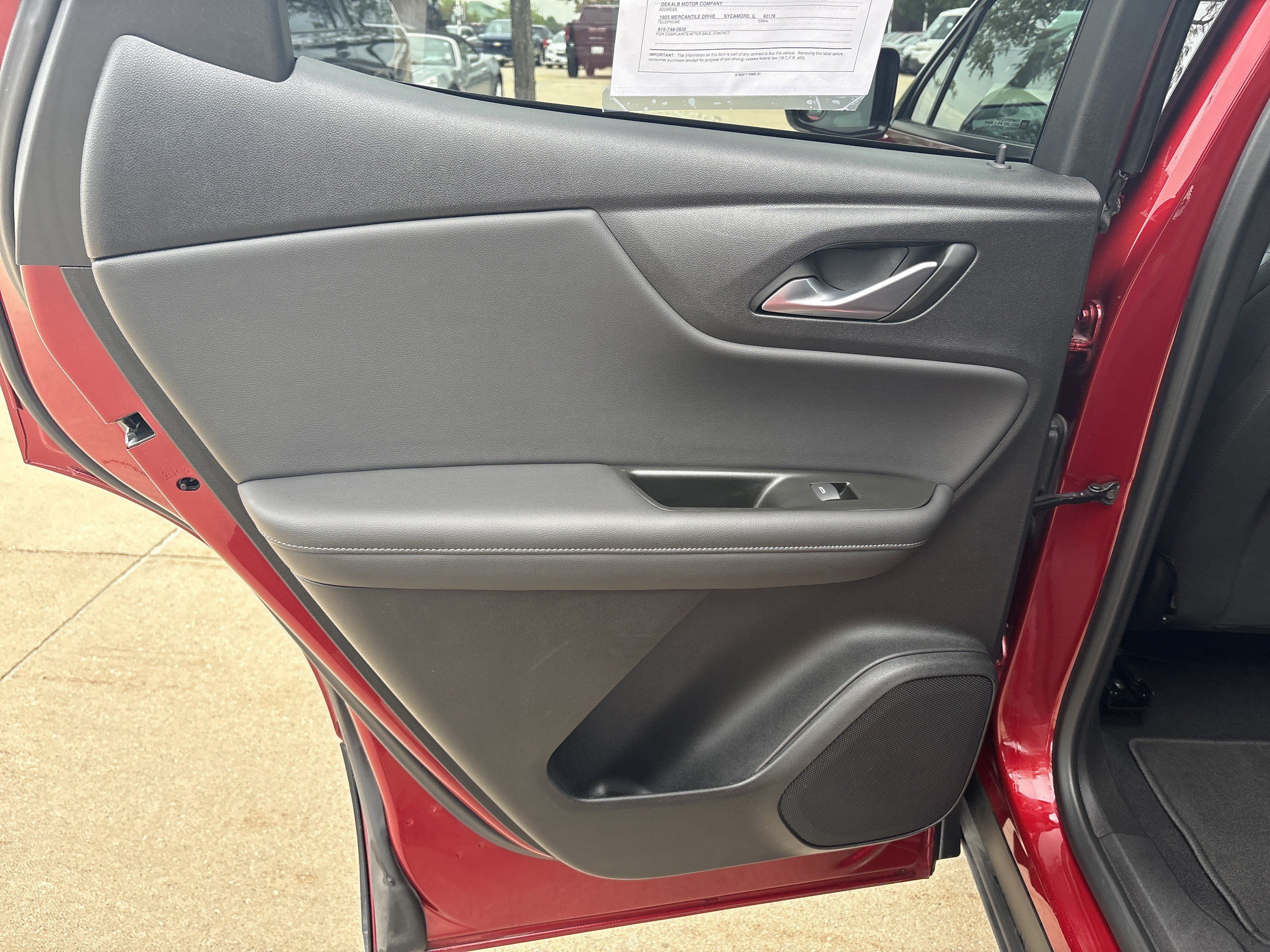 Used 2022 Chevrolet Blazer LT FWD image 12