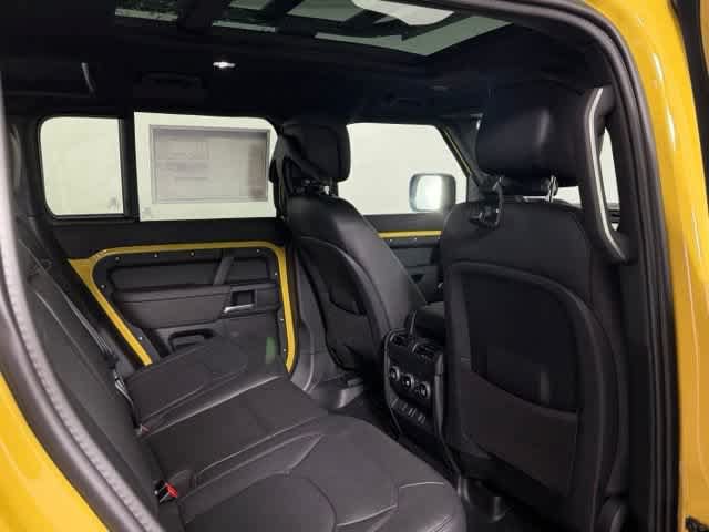 New 2026 Land Rover Defender 110 Trophy Edition AWD/4WD image 16