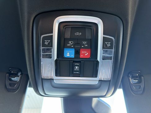 New 2026 RAM 1500 Big Horn AWD/4WD image 32