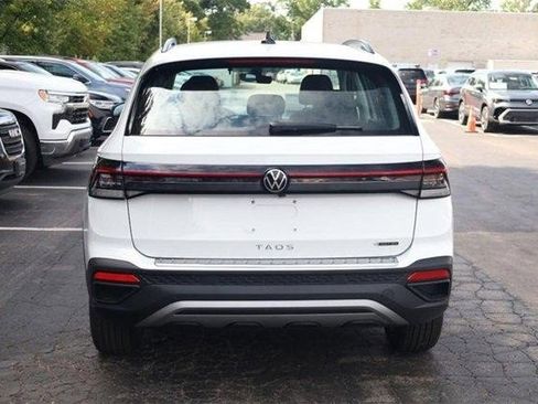 New 2025 Volkswagen Taos S image 6