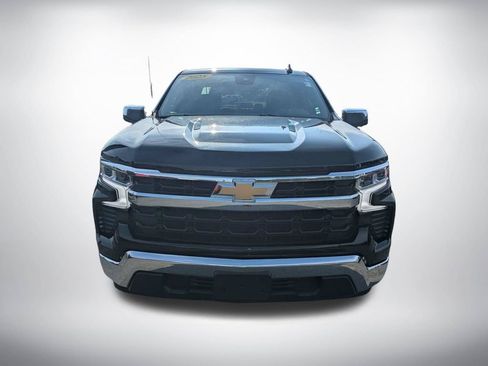Used 2025 Chevrolet Silverado 1500 LT RWD image 8