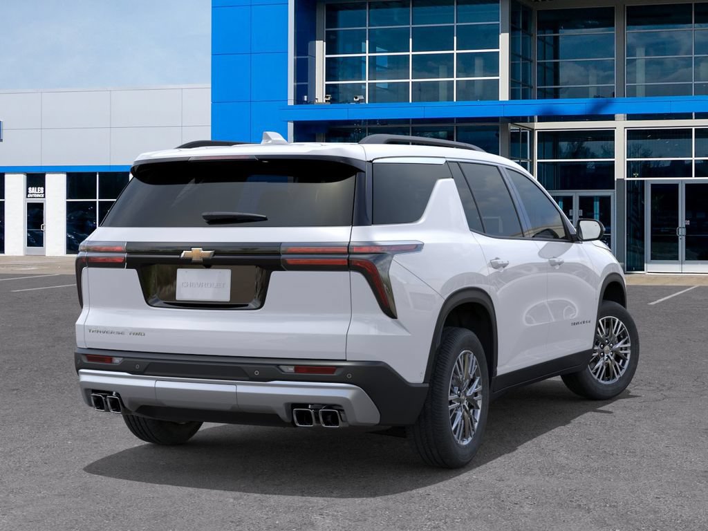 New 2027 Chevrolet Traverse LT w/ LPO, Floor Liner Package AWD/4WD image 4
