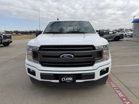 Used 2019 Ford F150 XLT w/ Equipment Group 302A Luxury image 9