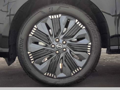 Used 2025 Nissan Murano Platinum AWD/4WD image 10