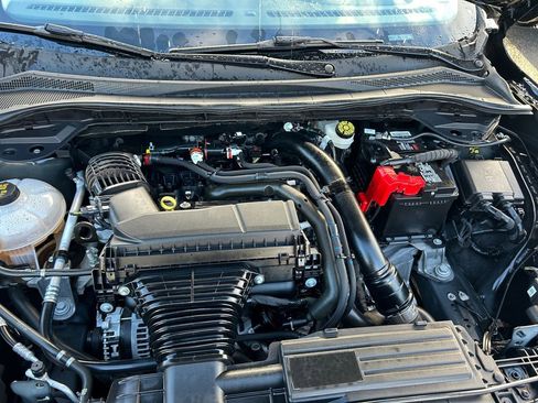 Used 2024 Ford Escape Platinum image 29