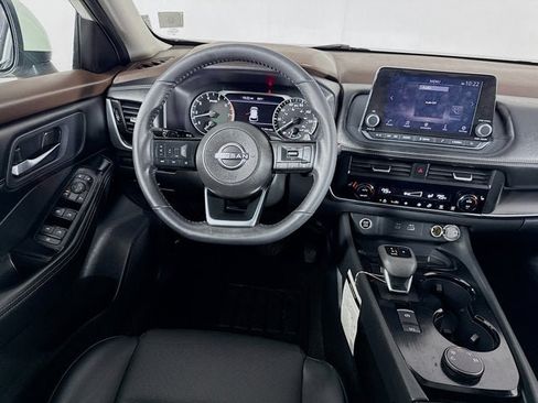 Certified 2023 Nissan Rogue SV w/ SV Premium B Package AWD/4WD image 19
