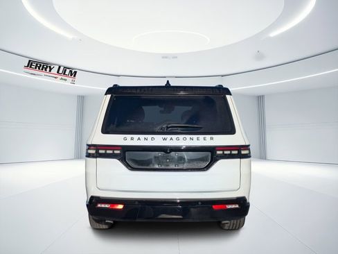 Used 2024 Jeep Grand Wagoneer L Series II w/ Quick Order Packagew 28T image 4