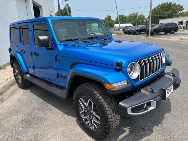 New 2025 Jeep Wrangler Unlimited Sahara w/ Safety Group AWD/4WD image 9