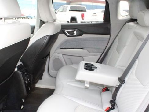 Used 2022 Jeep Compass Latitude w/ Convenience Group AWD/4WD image 31