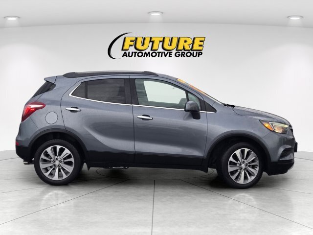Used 2020 Buick Encore Preferred w/ Safety Package FWD image 4