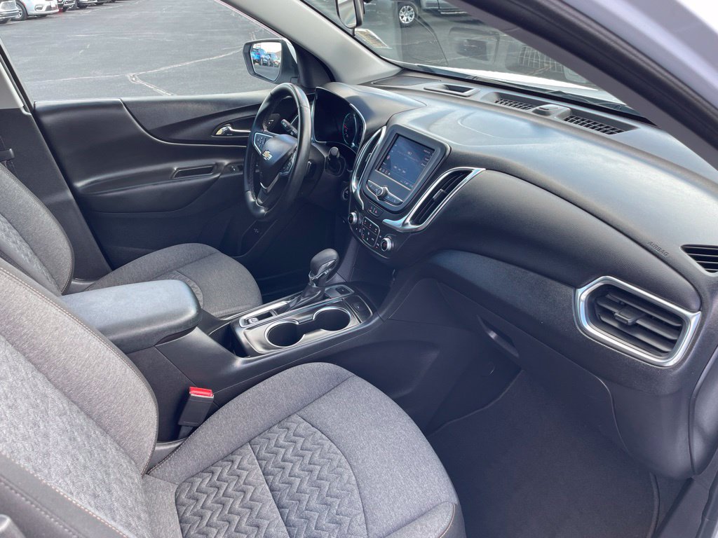 Used 2024 Chevrolet Equinox LT AWD/4WD image 27