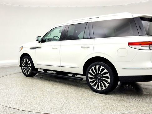 Used 2023 Lincoln Navigator Black Label image 7