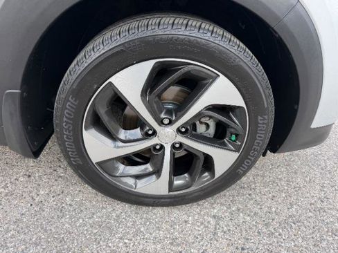 Used 2016 Hyundai Tucson Sport image 13