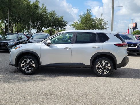 Certified 2023 Nissan Rogue SV FWD image 9