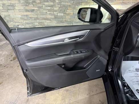 Used 2024 Cadillac XT5 Luxury w/ LPO, Floor Liner Package image 11