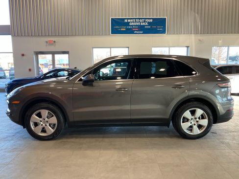 Used 2019 Porsche Cayenne image 8