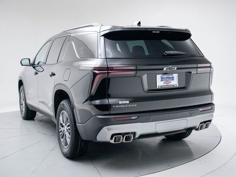 New 2026 Chevrolet Traverse LT w/ Driver Confidence Package image 4