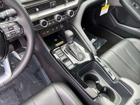 New 2026 Acura Integra Base image 18