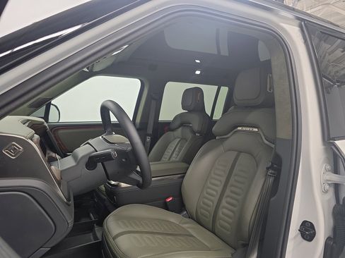 Used 2024 Rivian R1S Adventure image 20