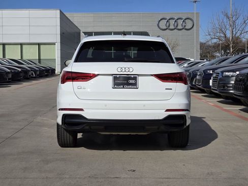 Certified 2021 Audi Q3 2.0T Premium w/ Convenience Package image 7