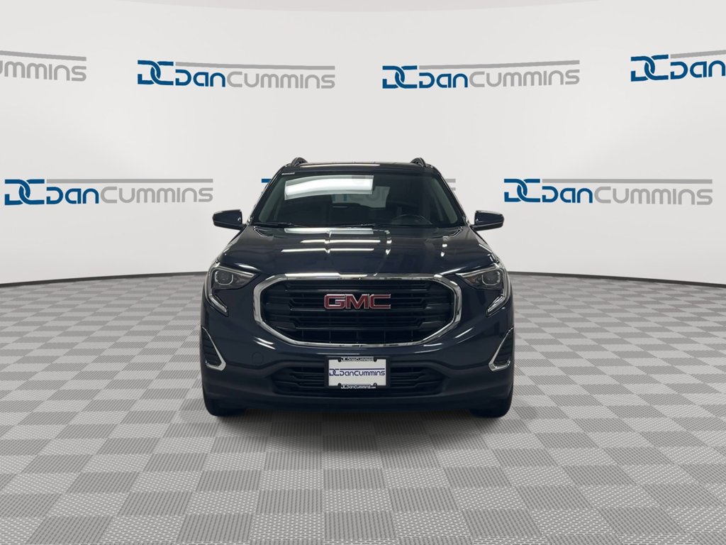 Used 2018 GMC Terrain SLE w/ Driver Convenience Package FWD image 3