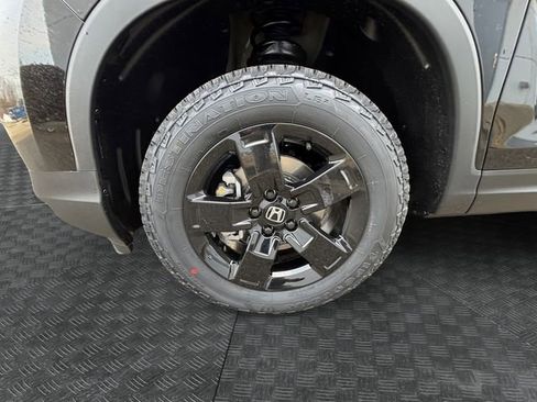 New 2026 Honda Ridgeline Black Edition image 13
