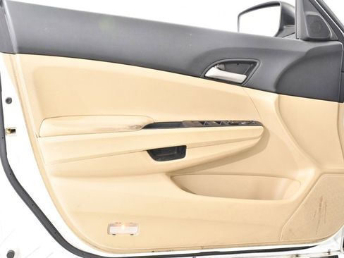 Used 2012 Honda Accord LX image 23