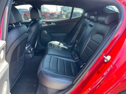 Used 2018 Kia Stinger GT2 AWD/4WD image 8