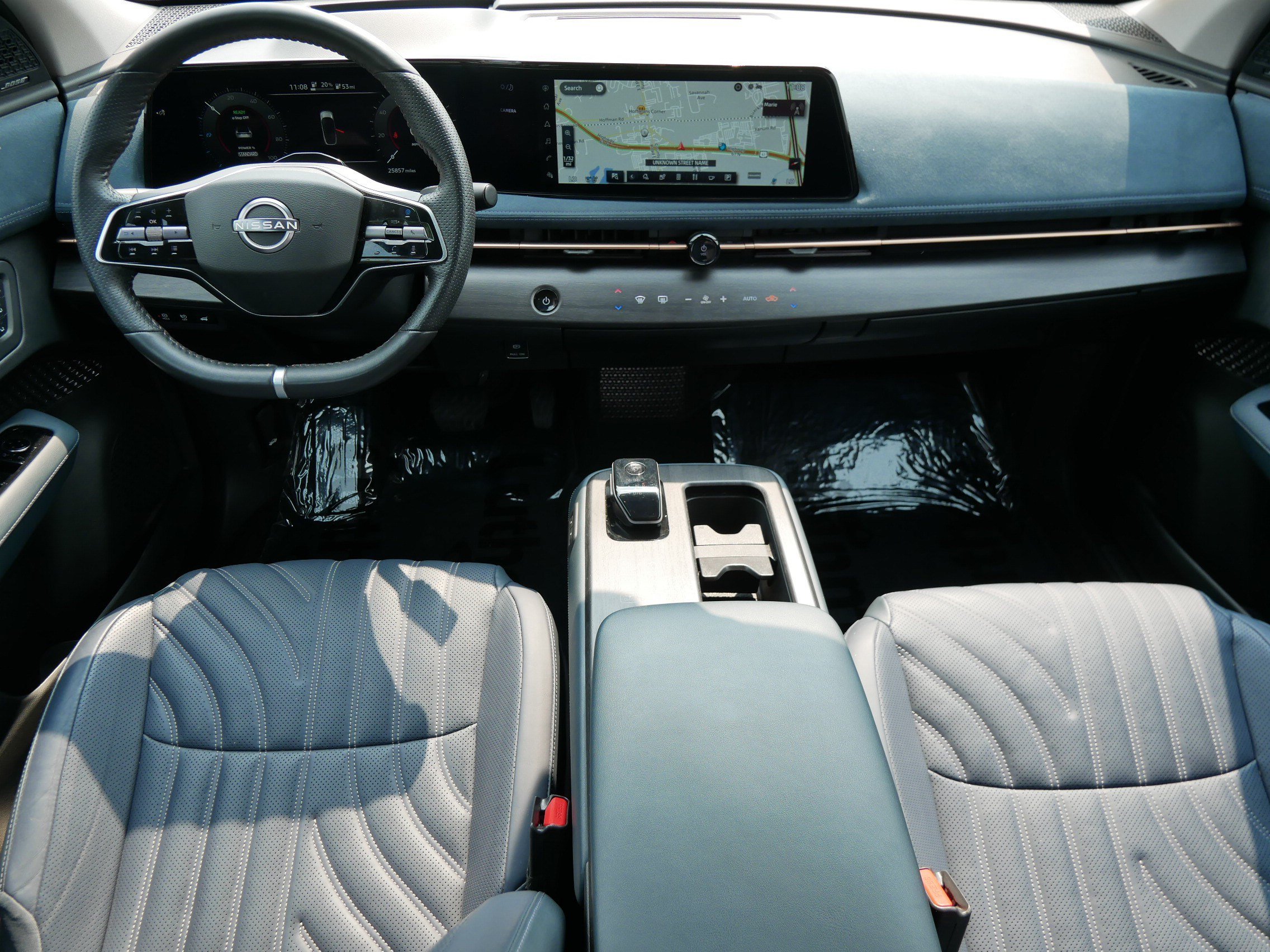 Used 2023 Nissan Ariya AWD/4WD image 8